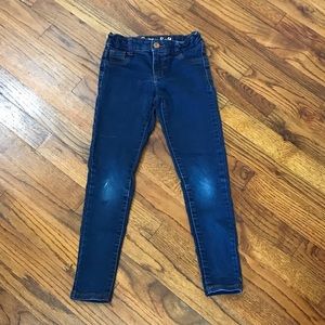 Crazy 8 Denim Blue Jean Skinny Leg Jegging Pants
6 Small
Elastic Adjustable Wais